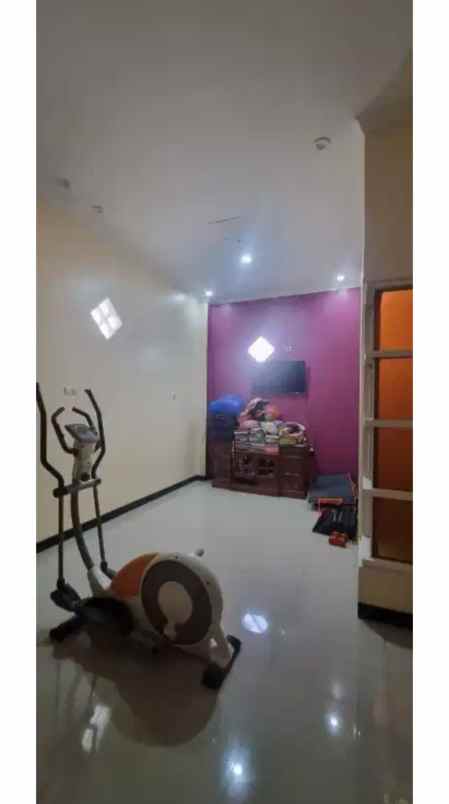 dijual rumah grand teratai