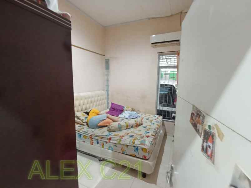 dijual rumah grand view