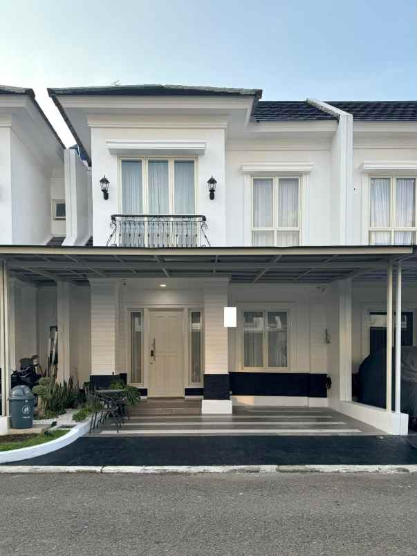 dijual rumah grand wisata cluster monte