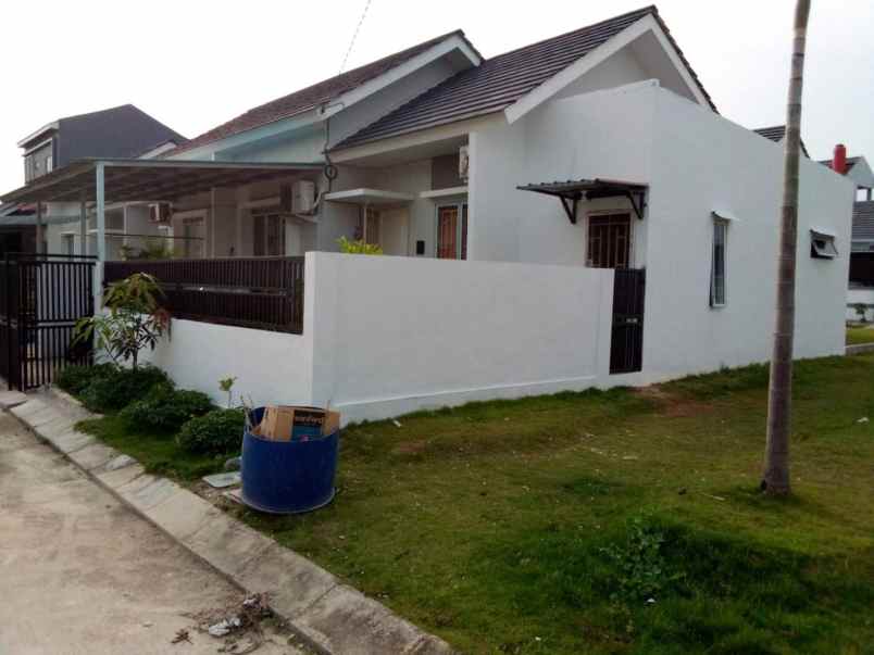 dijual rumah green bay tiban