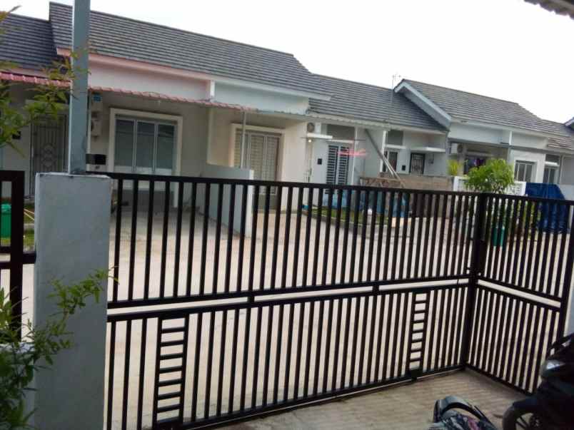 dijual rumah green bay tiban