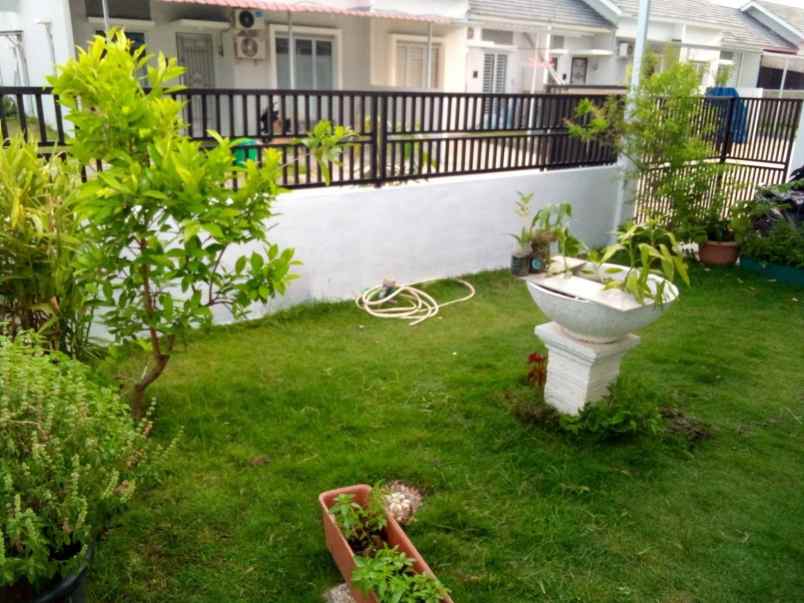 dijual rumah green bay tiban