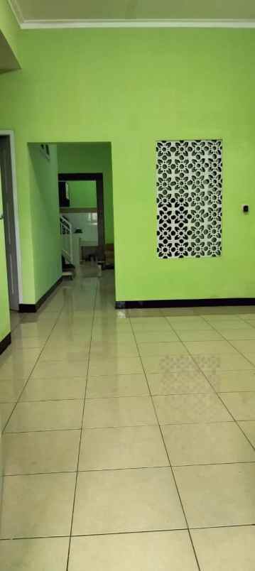 dijual rumah griya bintara indah blok