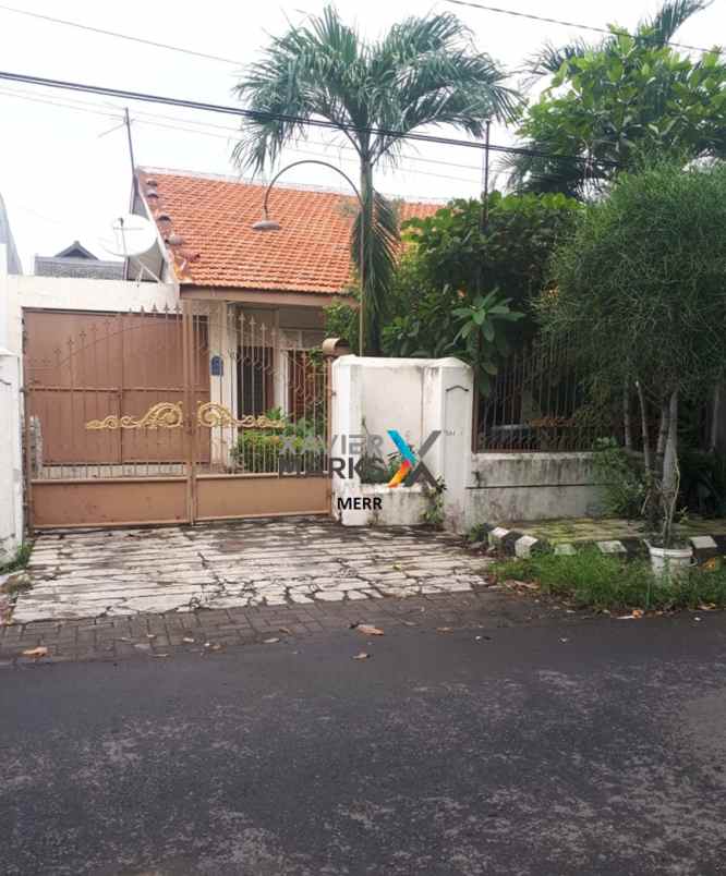 dijual rumah hitung tanah daerah rungkut asri muraahh