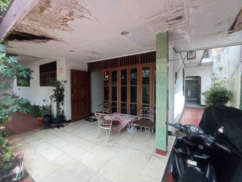 dijual rumah hubungi didik