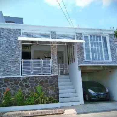 dijual rumah invilla green hills