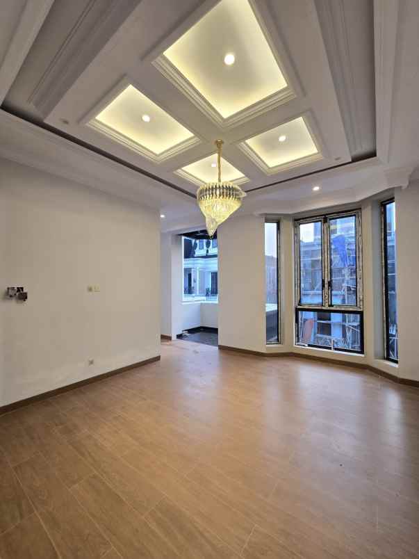 dijual rumah jagakarsa jakarta selatan