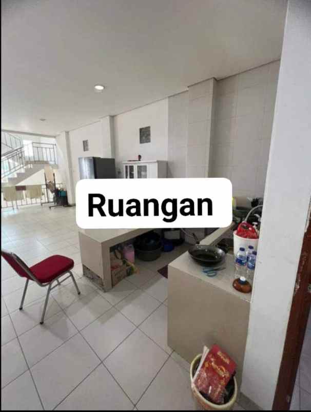 dijual rumah jakarta barat tambora