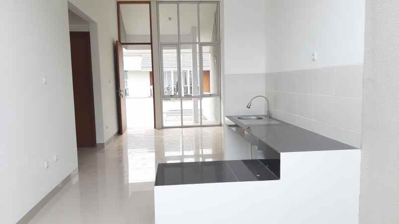 dijual rumah jalan ciganitri ii