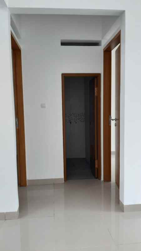 dijual rumah jalan ciganitri ii