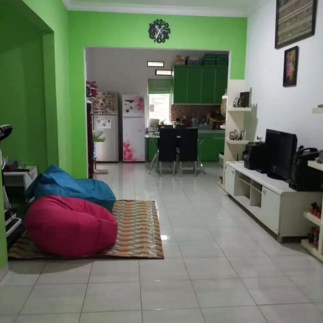 dijual rumah jalan pondok aren