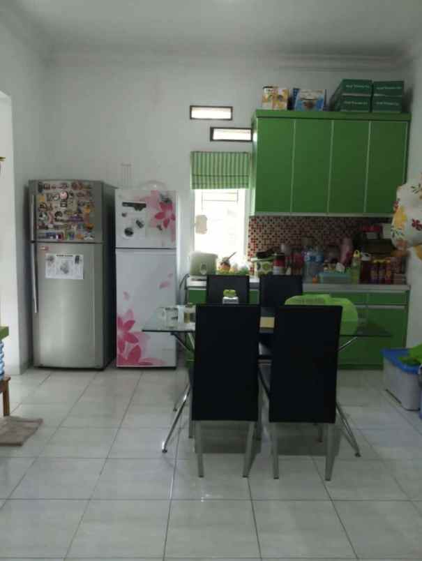 dijual rumah jalan pondok aren