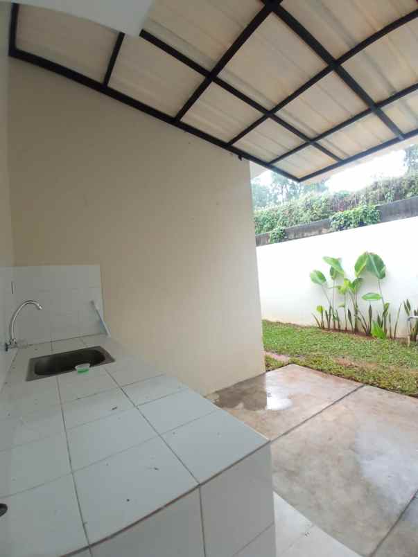 dijual rumah jalan prigi sawangan