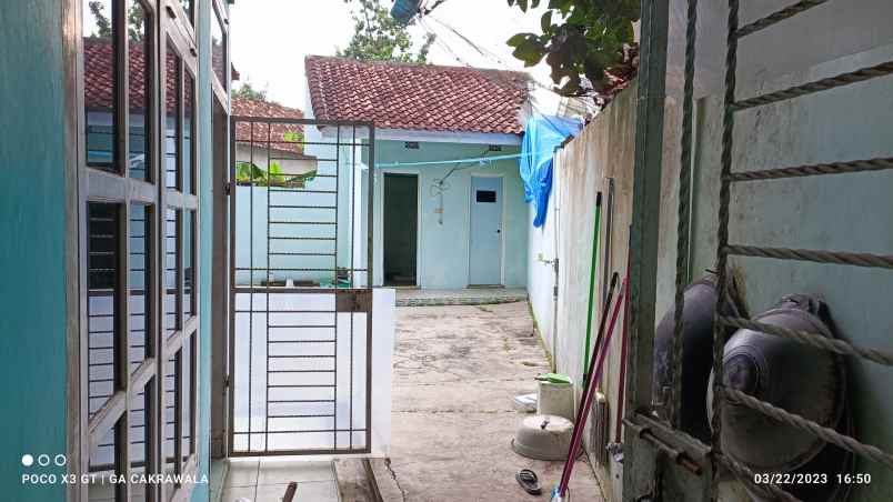 dijual rumah jalan purnawirawan i