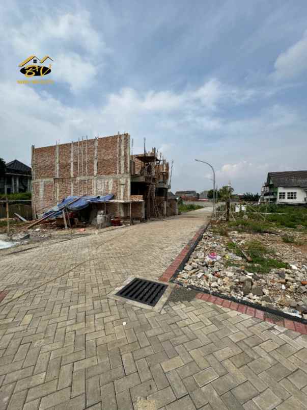 dijual rumah jalan raya jagakarsa