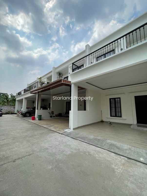 dijual rumah jalan raya pondok aren bintaro