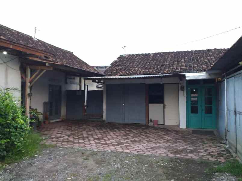 dijual rumah jalan ronggowarsito