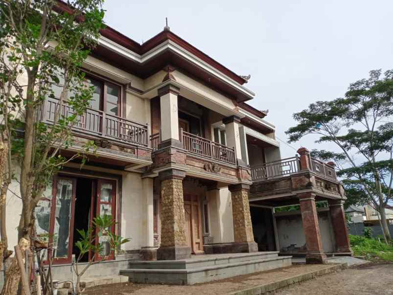 dijual rumah jalan singapadu gianyar bali