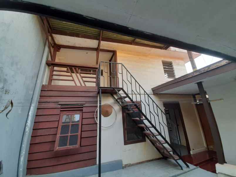 dijual rumah jalan sungai sungai