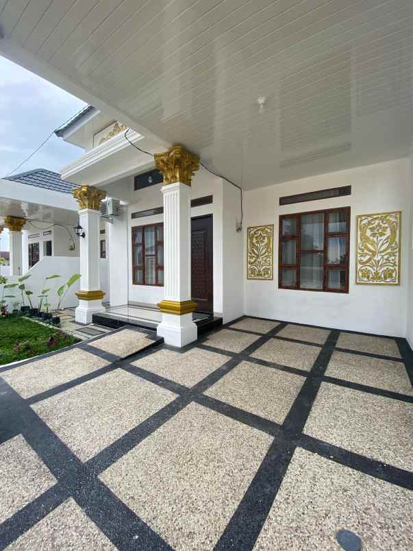 dijual rumah jalan teropong pekanbaru