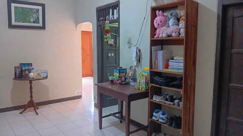 dijual rumah jangli