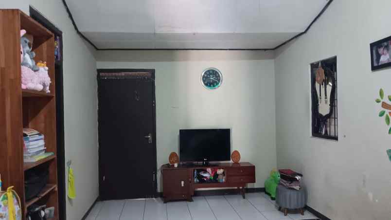 dijual rumah jangli