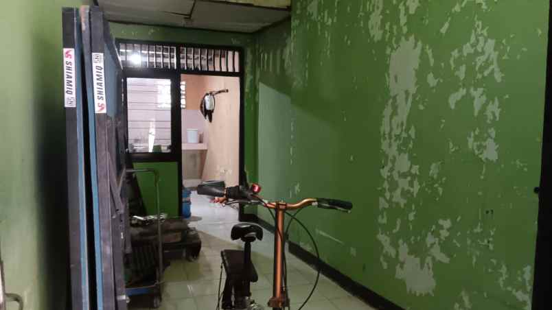 dijual rumah jangli