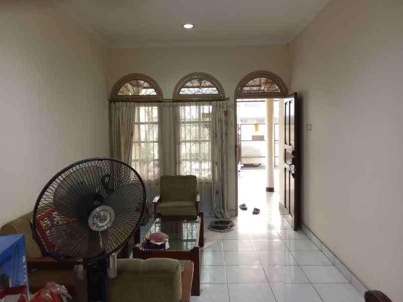 dijual rumah janur elok kelapa gading