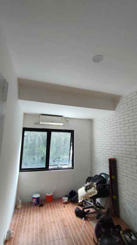 dijual rumah jati padang