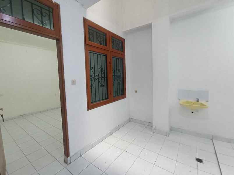 dijual rumah jl aren no 29