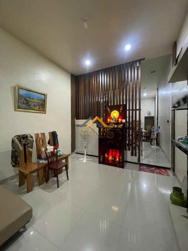 dijual rumah jl bambu iia sutomo ujung