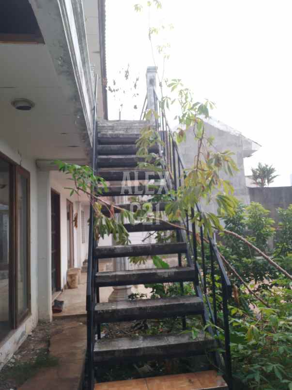 dijual rumah jl bangka jak sel hitung tanah saja