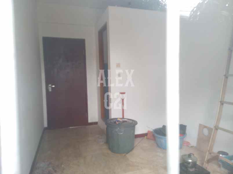 dijual rumah jl bangka jak sel hitung tanah saja