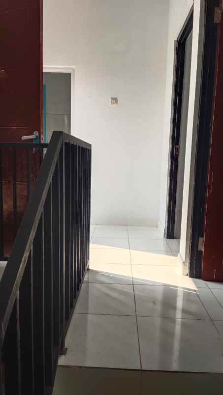 dijual rumah jl cendrawasih 9 no 160