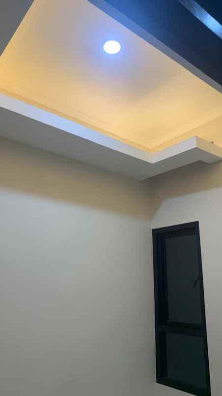 dijual rumah jl cikunir pekayon jakamulya