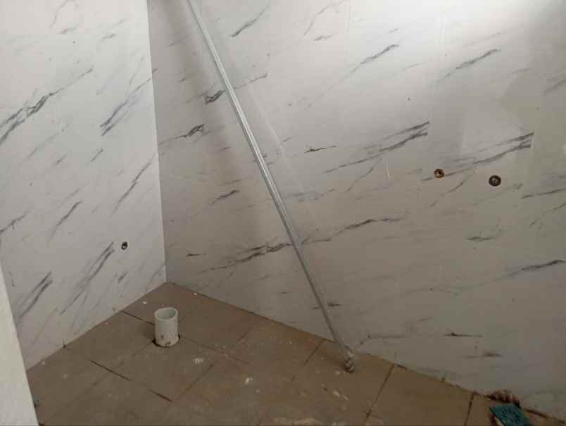 dijual rumah jl ciloa cijamil ngamprah