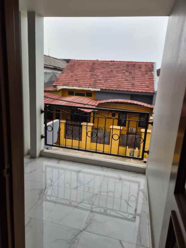 dijual rumah jl galaxy raya jaka setia