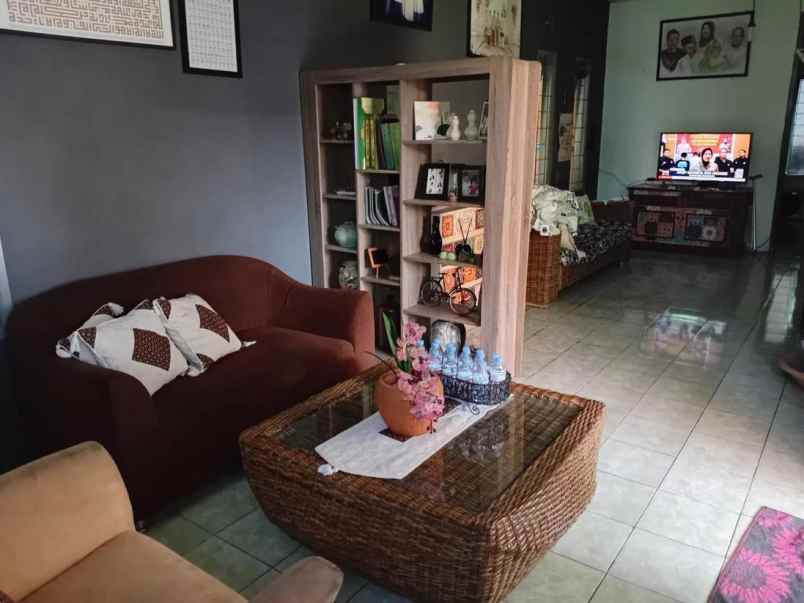 dijual rumah jl harapan cisaranten