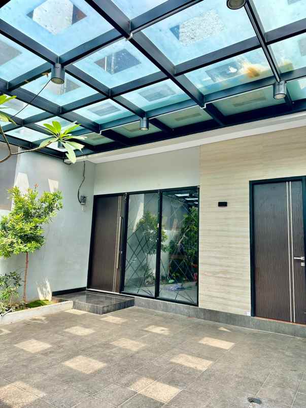 dijual rumah jl jagakarsa jakarta selatan