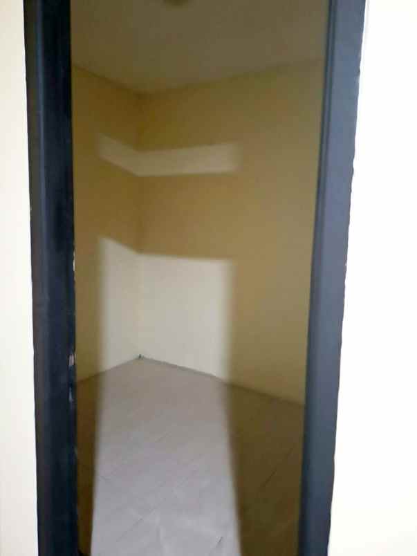 dijual rumah jl joe lenteng agung