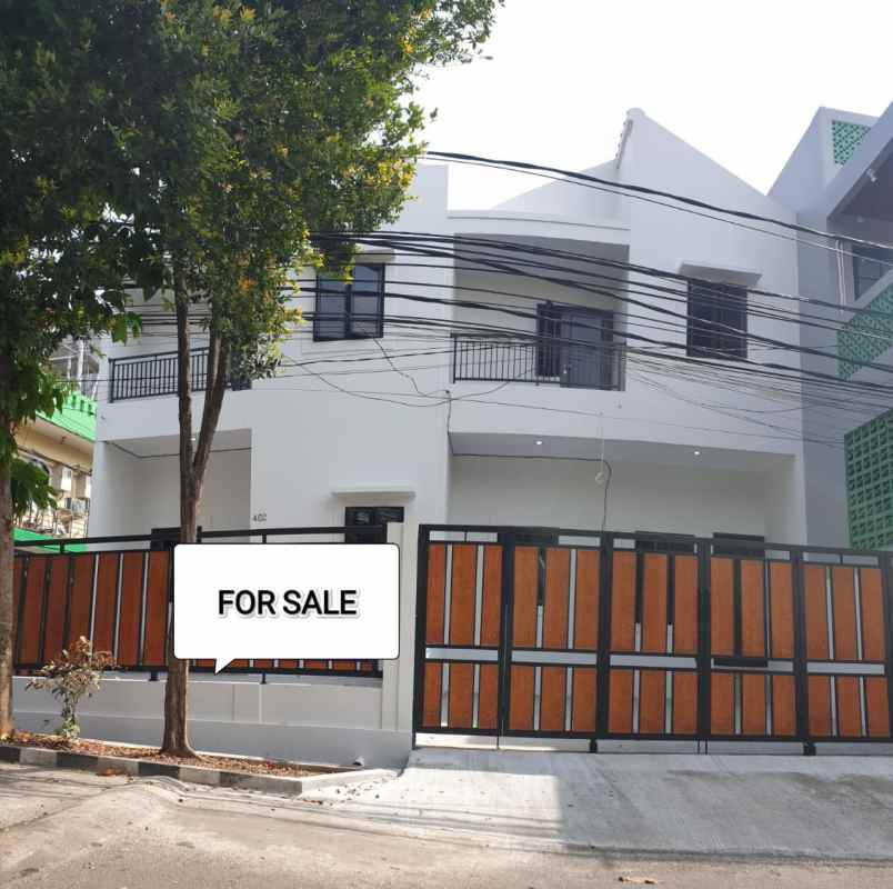 dijual rumah jl kalisari pasar rebo