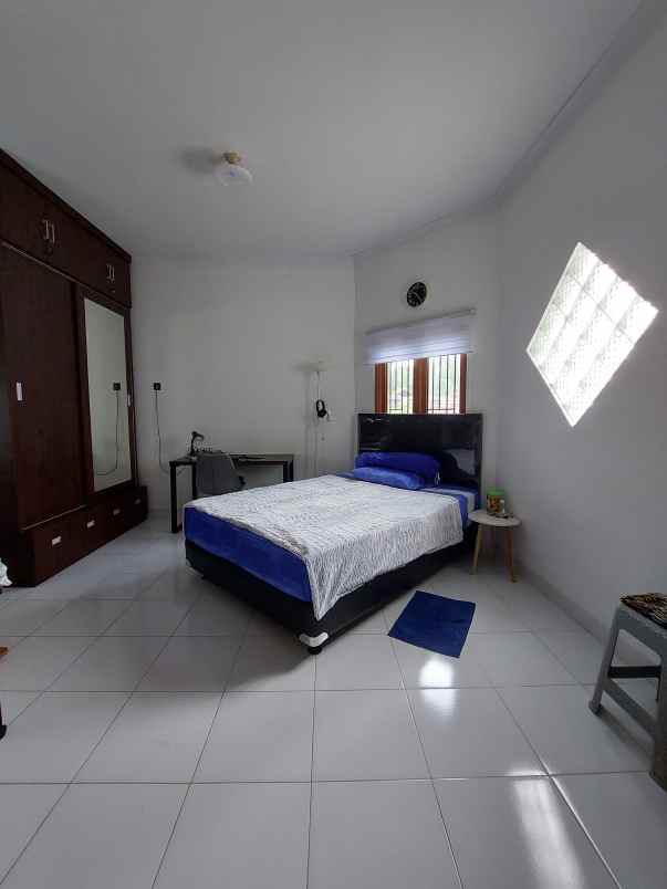 dijual rumah jl kaliurang km 12