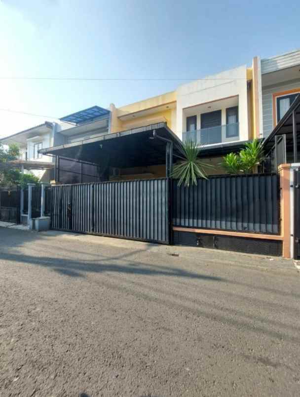 dijual rumah jl kav al duren sawit