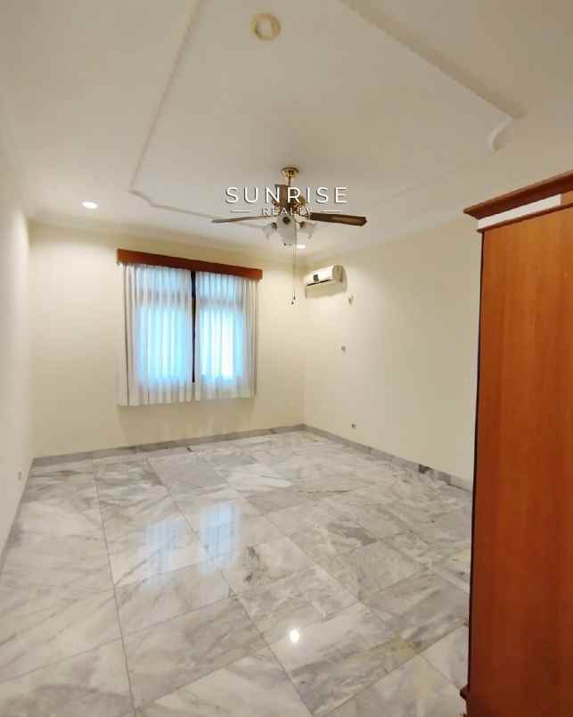 dijual rumah jl kemang dalam jakarta