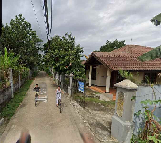 dijual rumah jl kesehatan