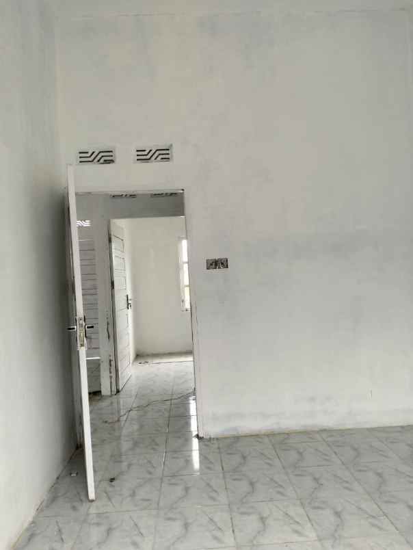 dijual rumah jl kota baru