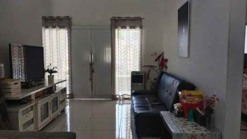 dijual rumah jl mahendradatta denpasar