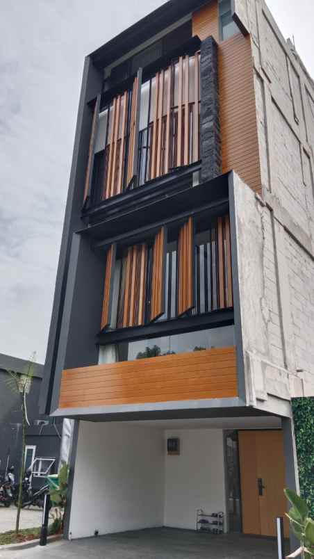 dijual rumah jl mampang prapatan