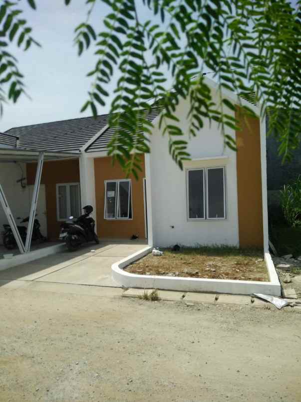 dijual rumah jl manunggal