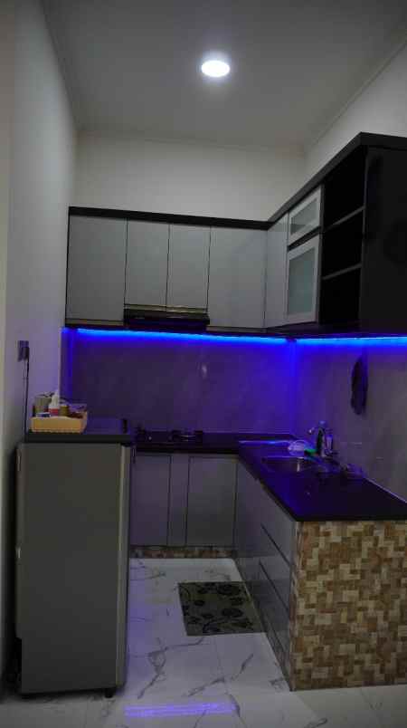 dijual rumah jl musholla al arifiyah